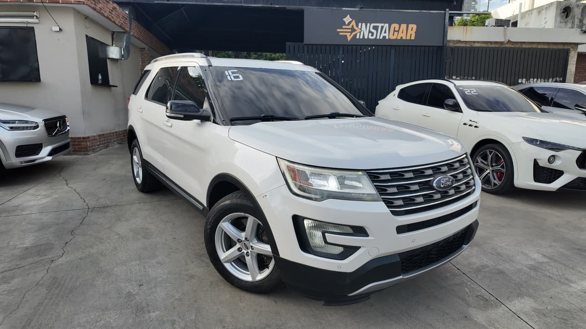 Ford Explorer