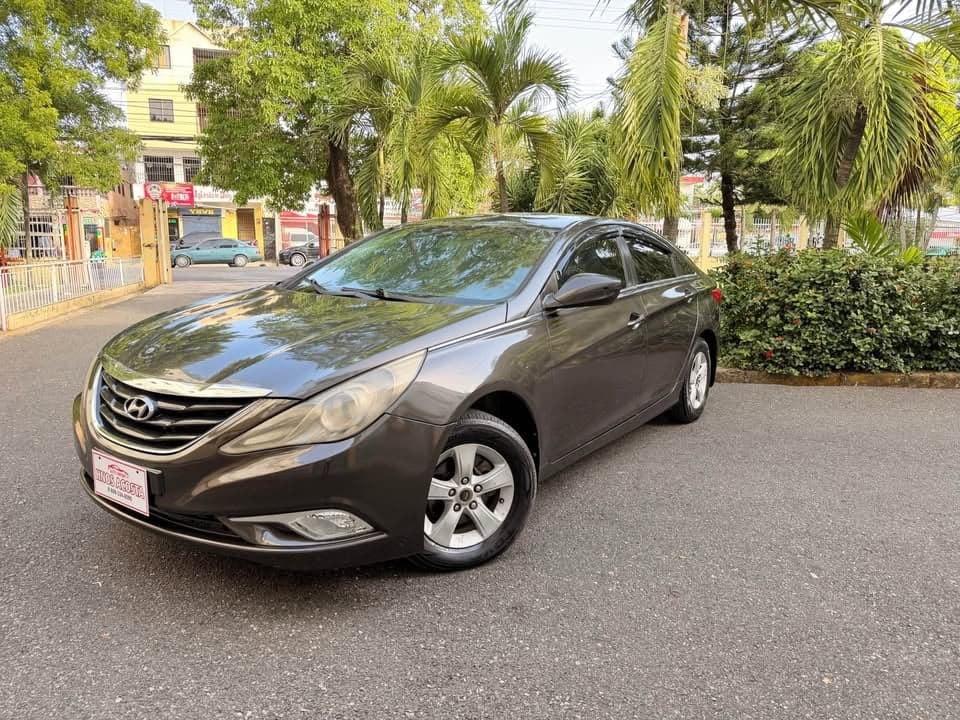2014 Hyundai i 20 Active usado en venta por HNOS ACOSTA AUTO IMPORT