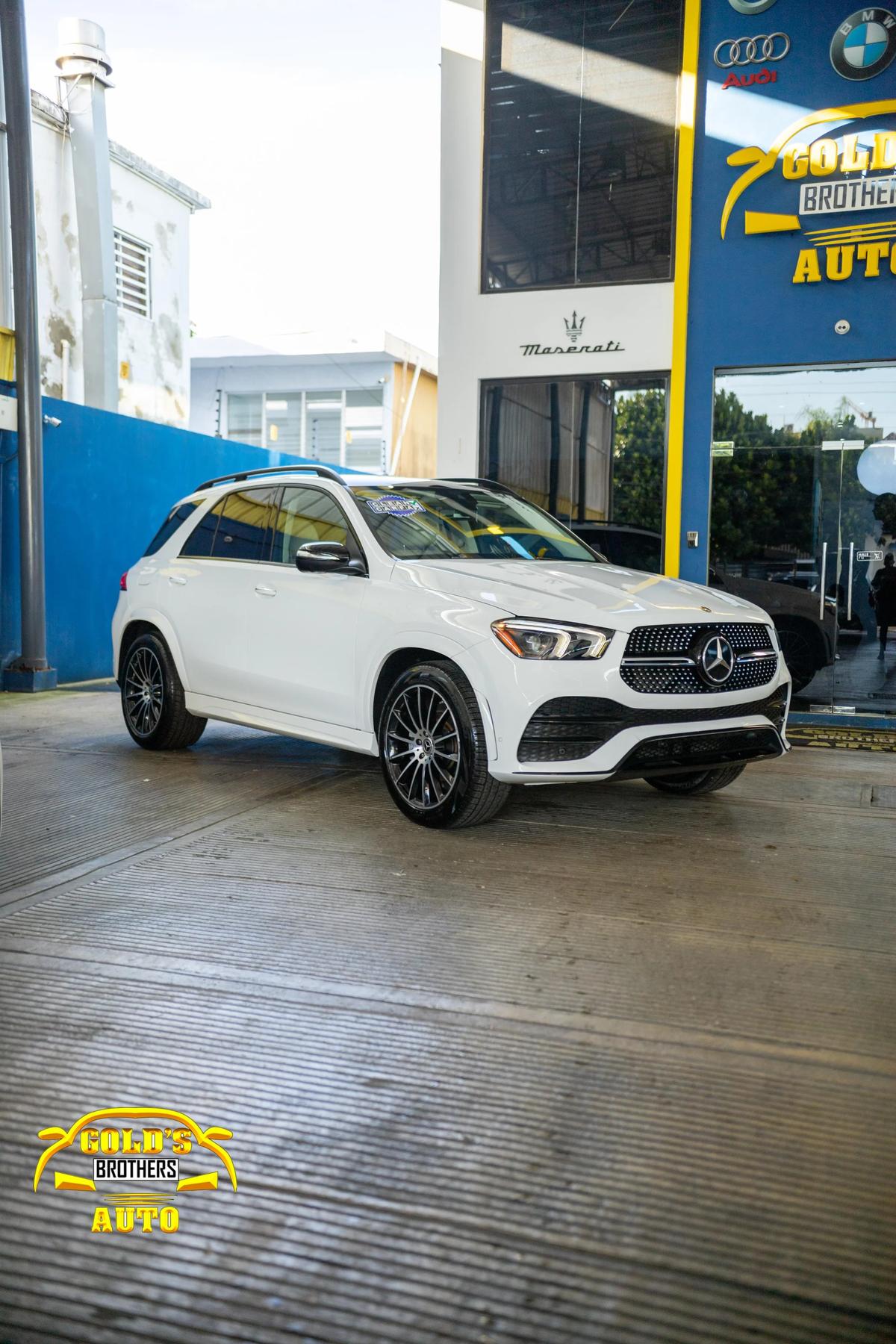 2021 Mercedes Benz GLE 350 AMG usado en venta por Golds Brothers Auto SRL