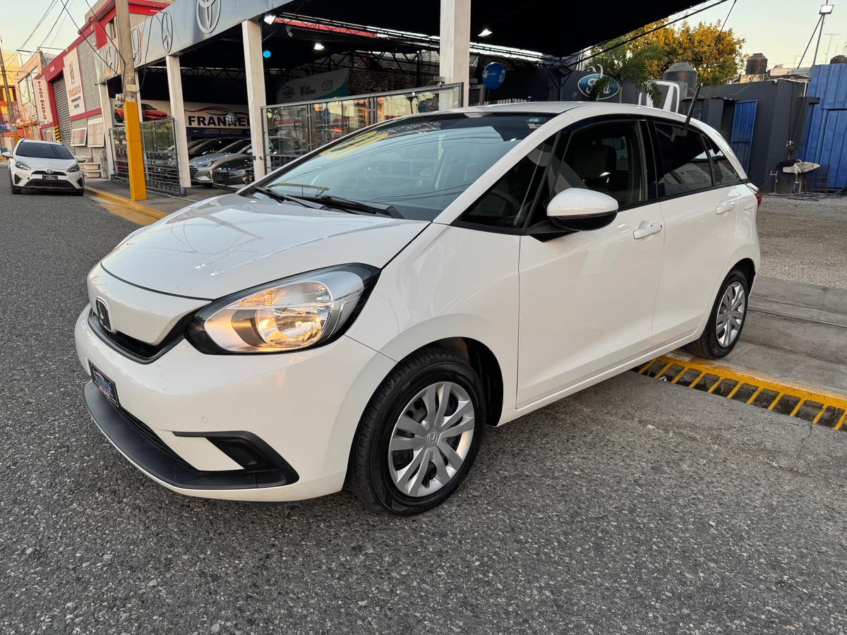 2024 Honda Fit Sport usado en venta por Frankel Auto Import