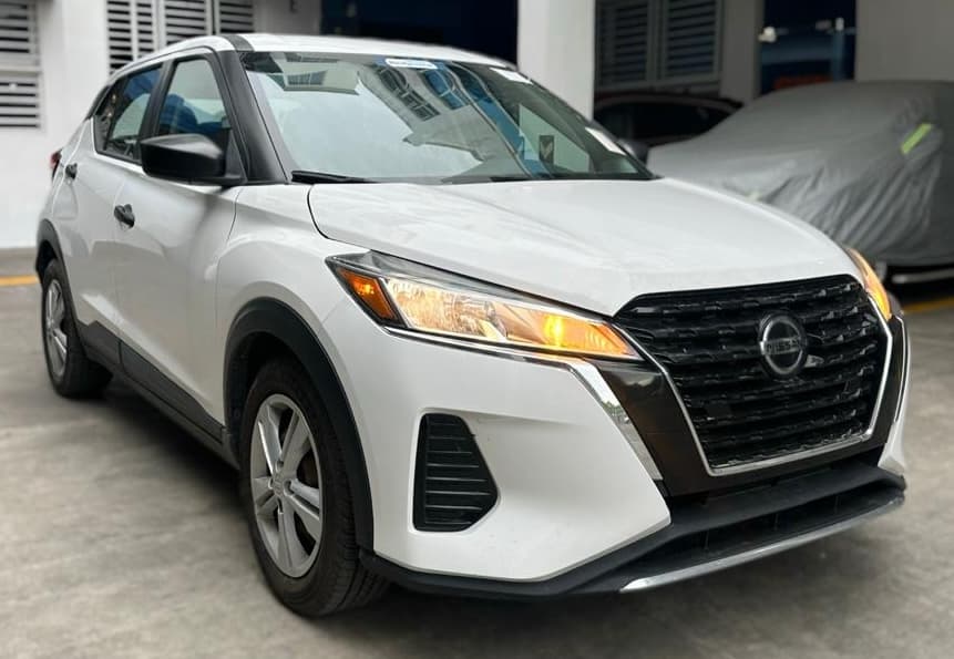 2021 Nissan Kicks S usado en venta por Suero Autoimport