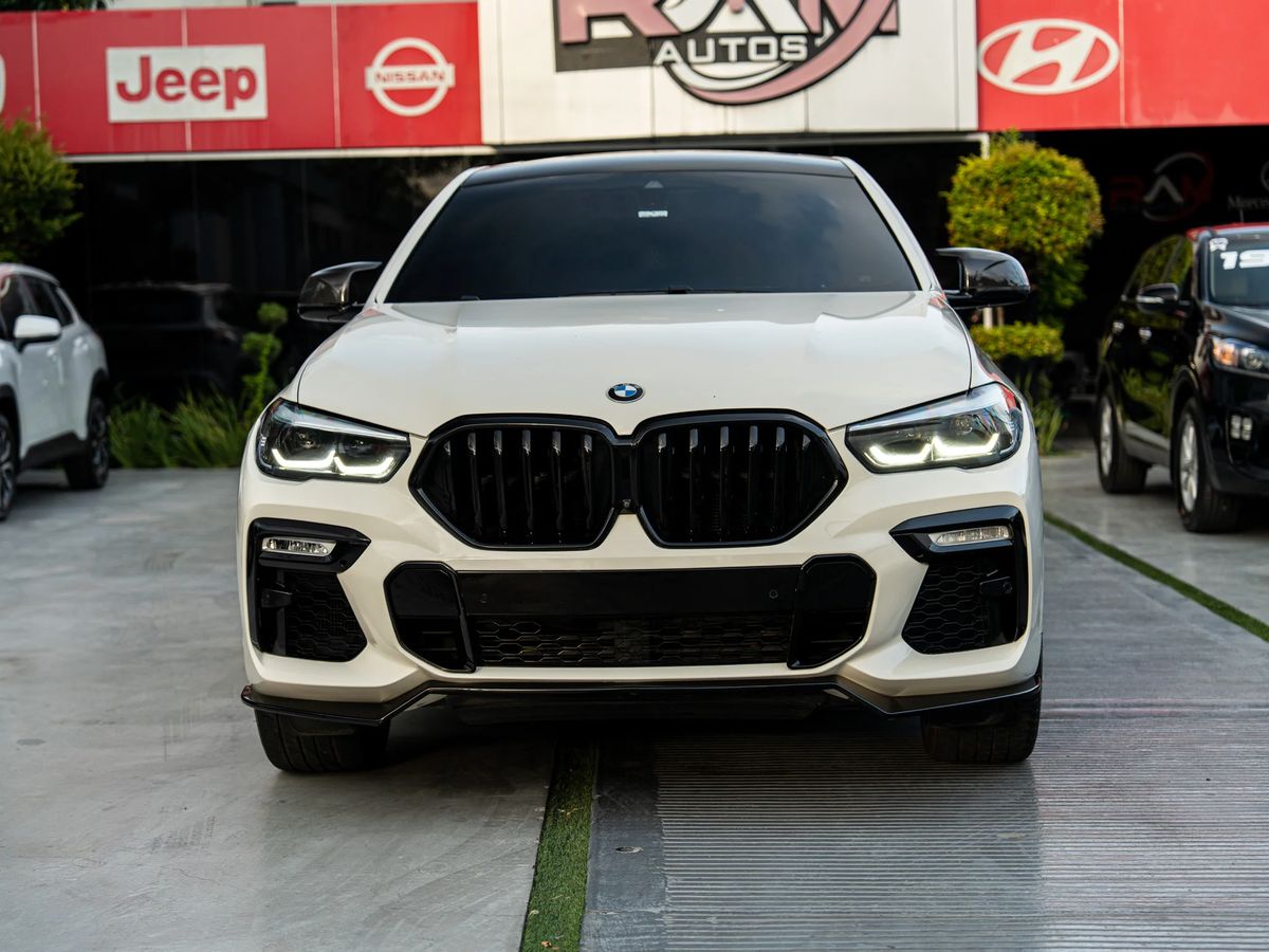 BMW X6 xDrive40i 2021 - foto 2 de 20