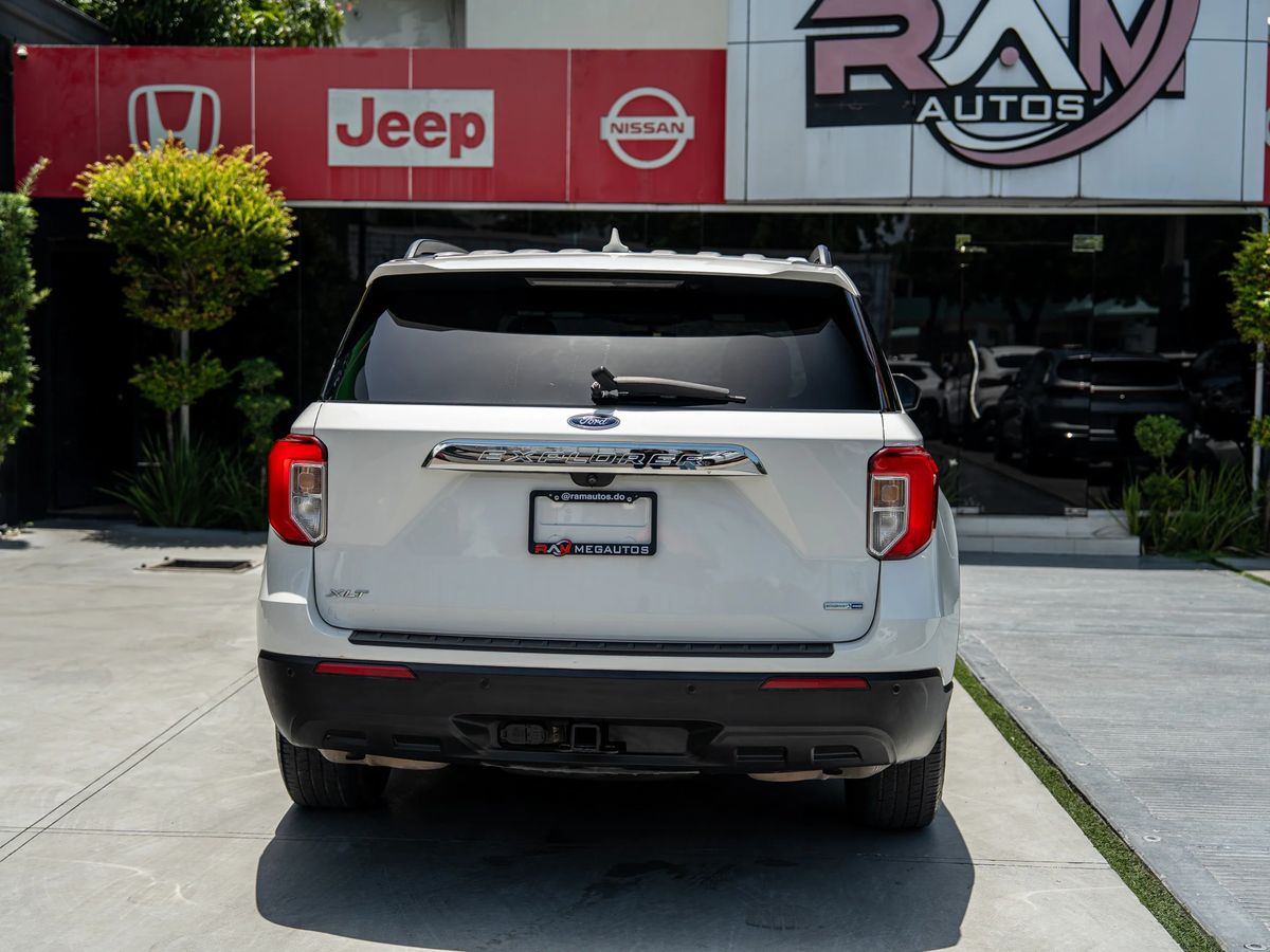 Ford Explorer XLT 2020 - foto 15 de 15