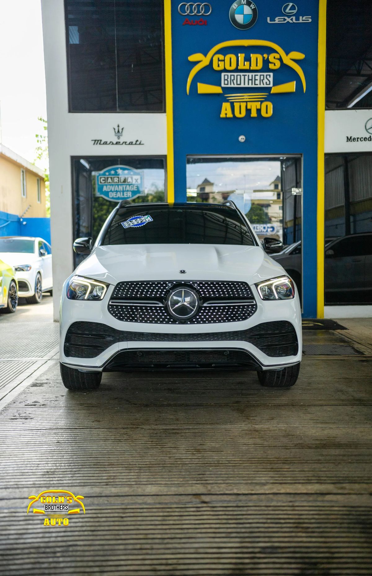 Mercedes Benz GLE 350 AMG 2022 - foto 2 de 11