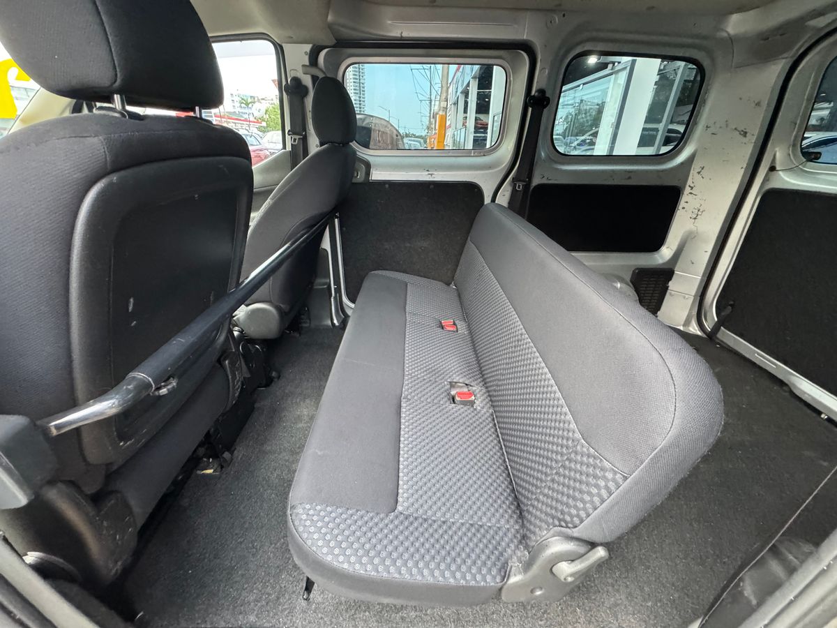 Nissan NV 200 2020 - foto 8 de 8