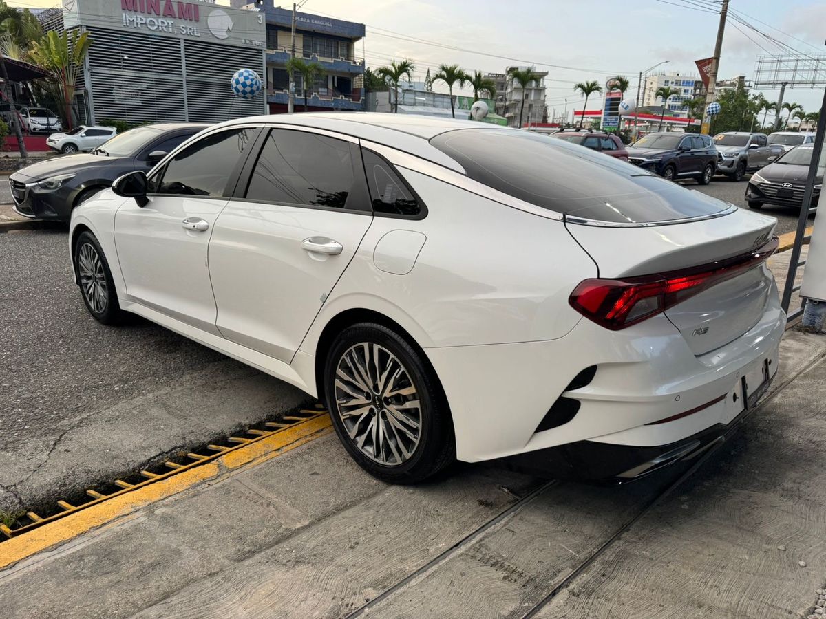Kia K-5 Prestige 2022 - foto 10 de 10