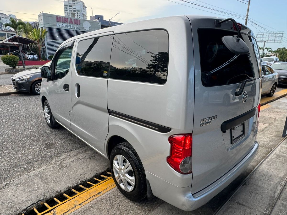 Nissan NV 200 2020 - foto 9 de 9