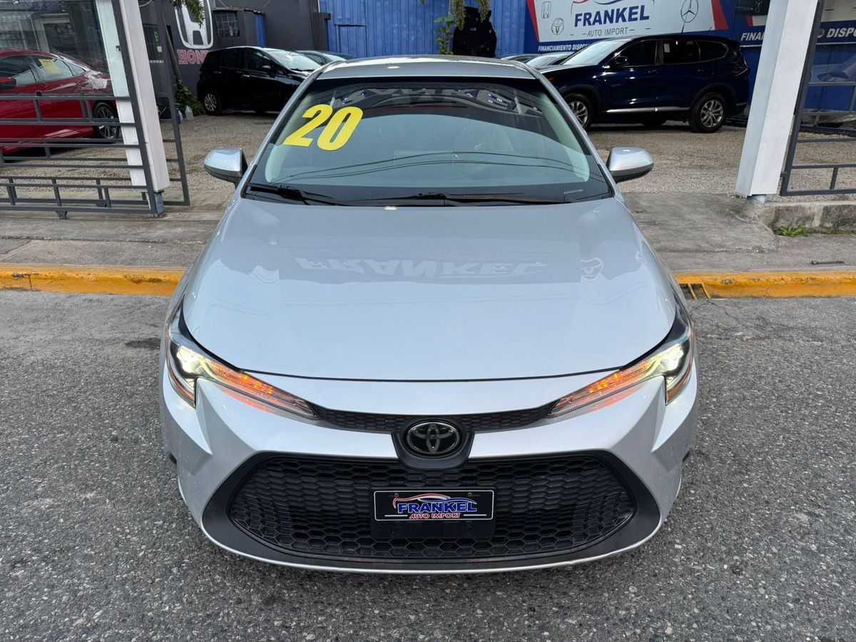 Toyota Corolla LE 2020 - foto 2 de 10