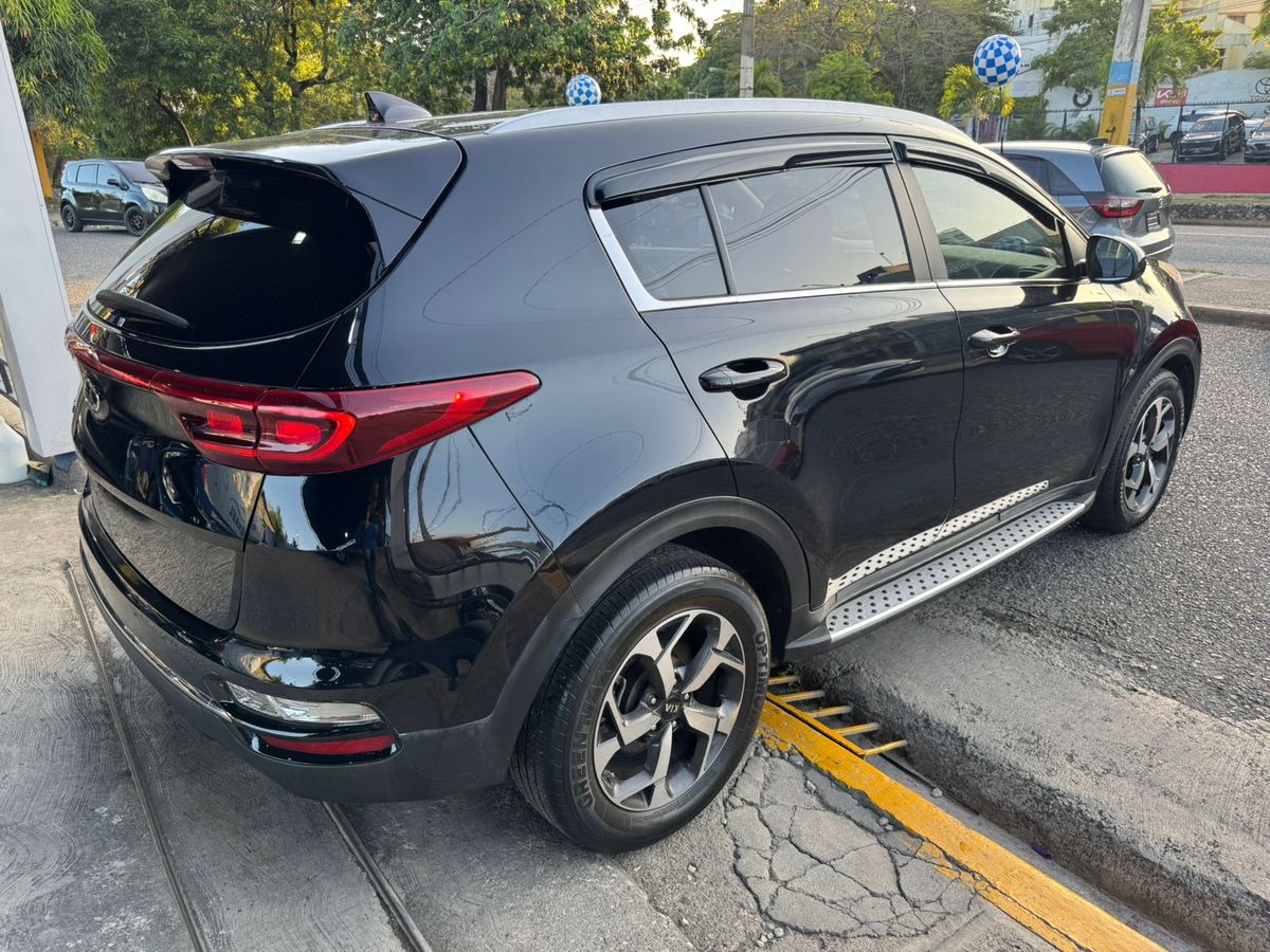 Kia Sportage LE 2022 - foto 9 de 9