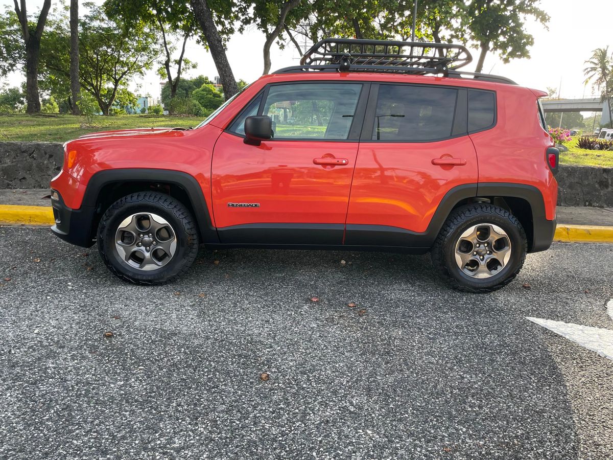 Jeep Renegade Sport 2017 - foto 2 de 12