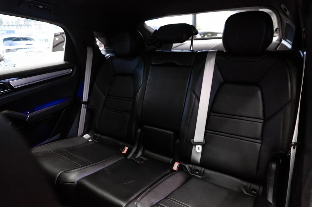 Porsche Cayenne Coupe Platinum 2022 - foto 12 de 12