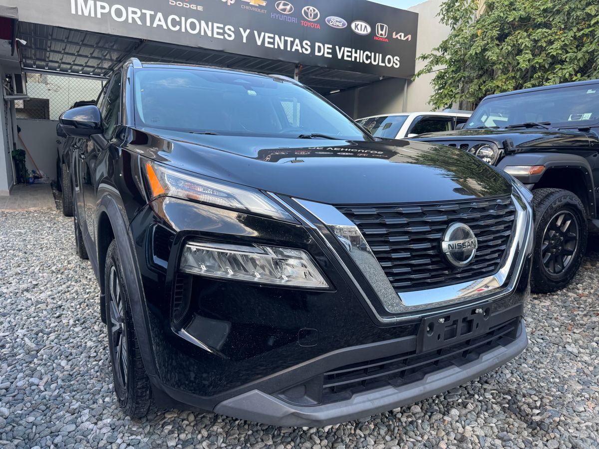 Nissan Rogue SV FULL 2021 - foto 2 de 10