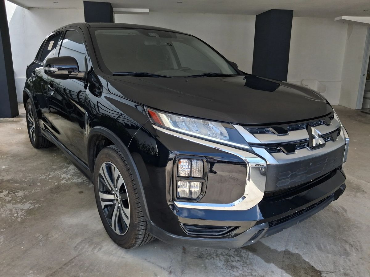 Mitsubishi Motors Outlander SE 2021 - foto 2 de 12
