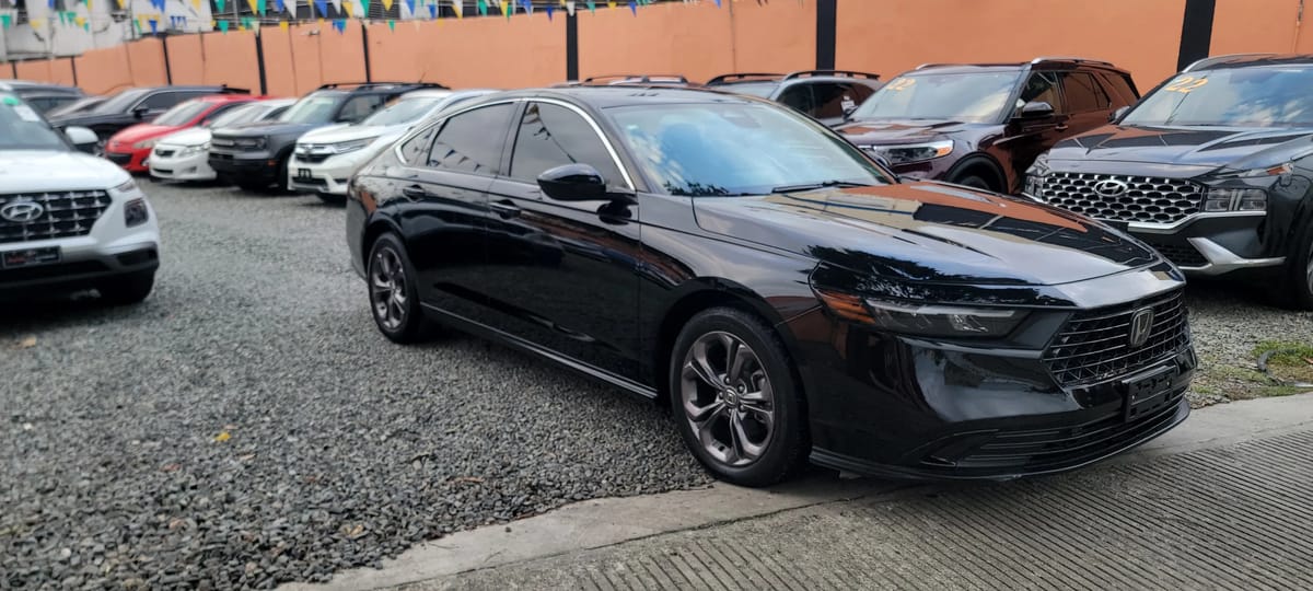 Honda Accord EX 2023 - foto 2 de 12