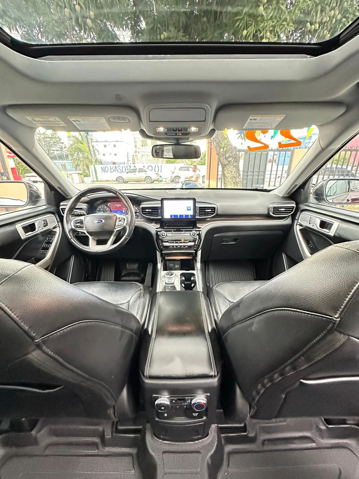 Ford Explorer Limited 2022 - foto 11 de 11