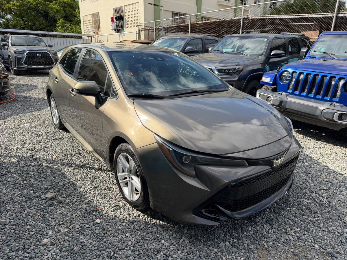 Toyota Corolla Hatchback 2022 - foto 2 de 9