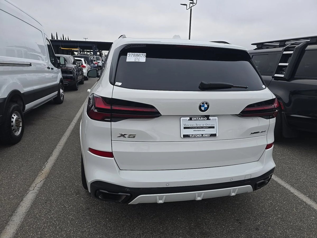 BMW X5 xDrive40i 2024 - foto 24 de 24