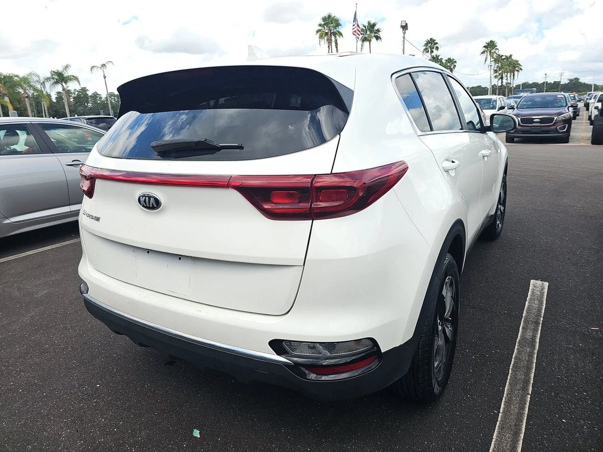 Kia Sportage LX, LX Value Edition Pkg 2022 - foto 2 de 11
