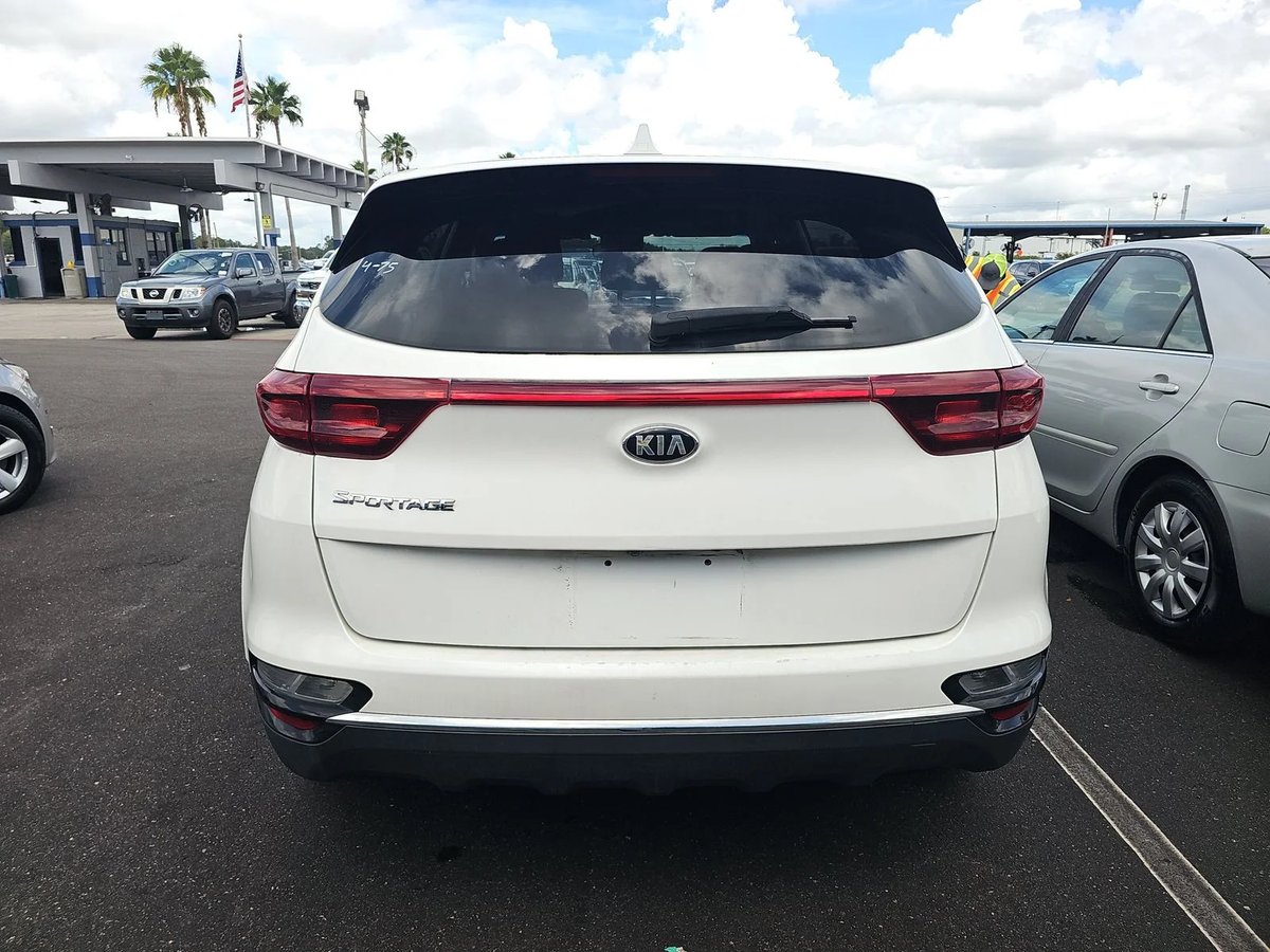 Kia Sportage LX, LX Value Edition Pkg 2022 - foto 11 de 11