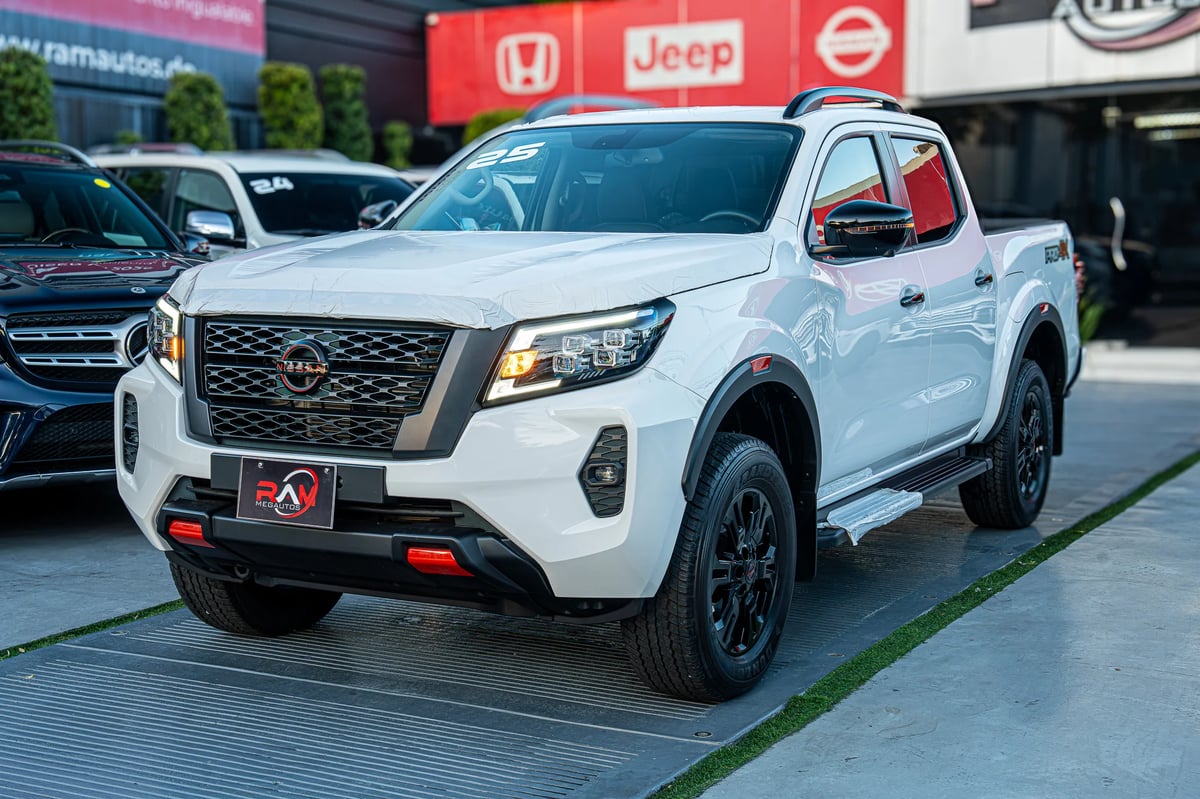Nissan Navara PRO X4 2026 en venta - vista principal