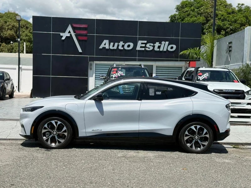 Ford Mustang Mach-E Premium 2022 - foto 11 de 11