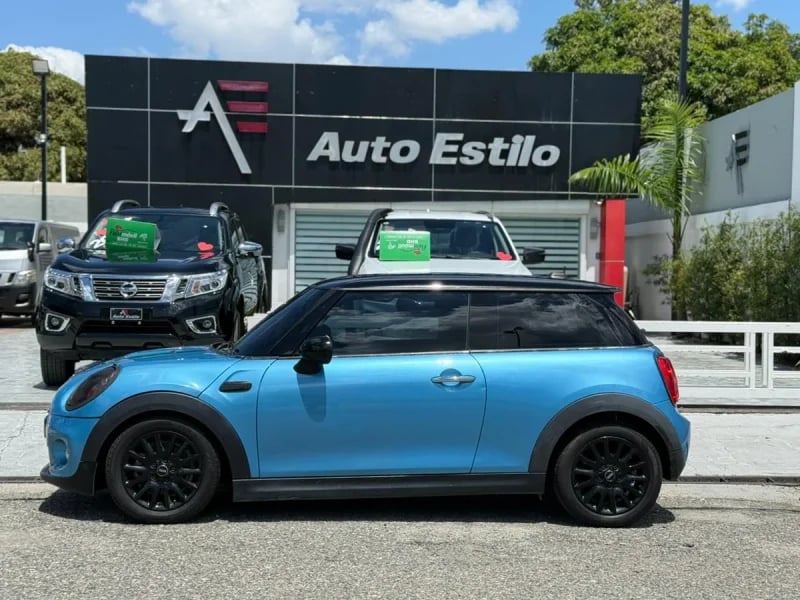 Mini Cooper Clubman 2017 - foto 2 de 9