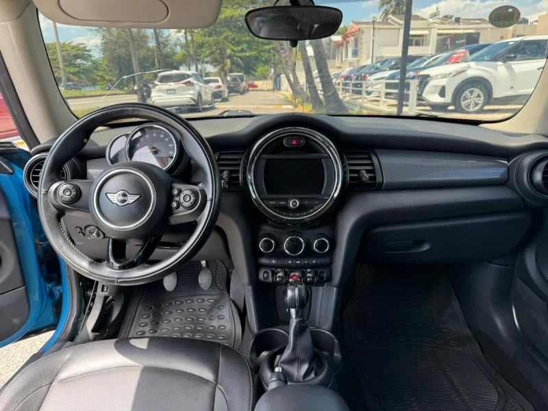 Mini Cooper Clubman 2017 - foto 9 de 9