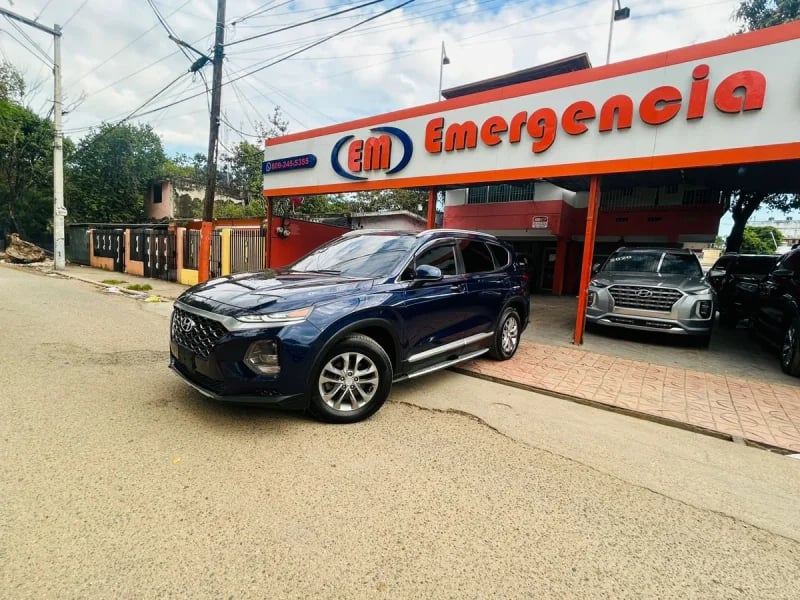 Hyundai Santa Fe SE 2019 - foto 2 de 10