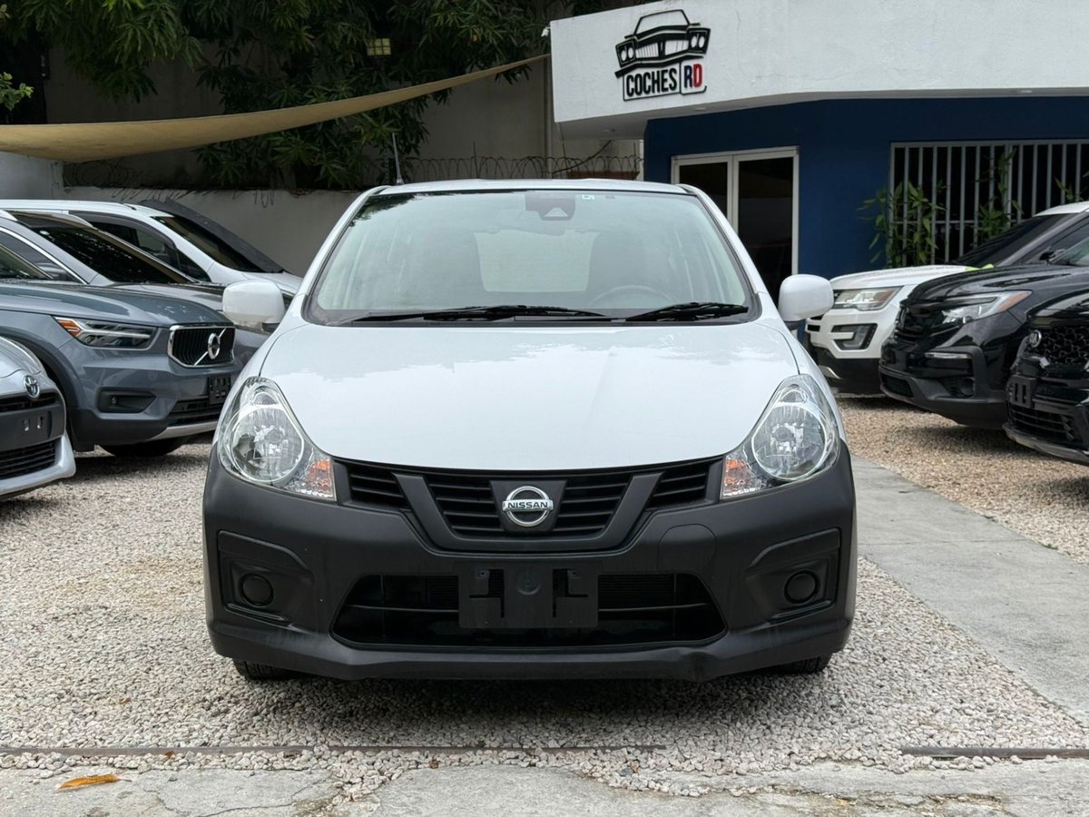 Nissan Ad Van 2019 - foto 2 de 10