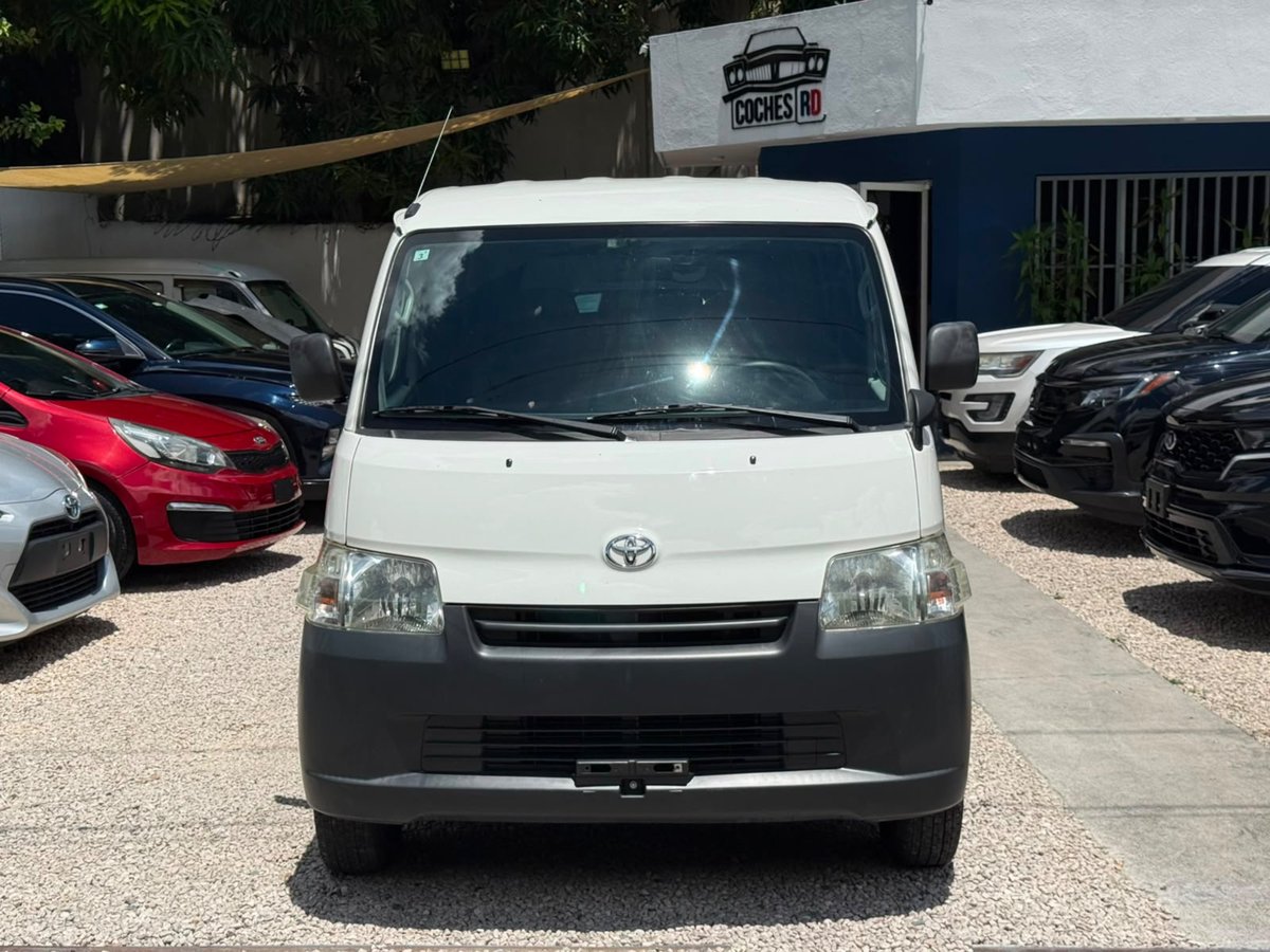Toyota Town-Ace DX 2020 - foto 2 de 10