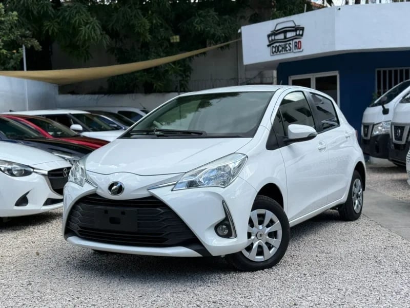 Toyota VITZ 2019 en venta - vista principal