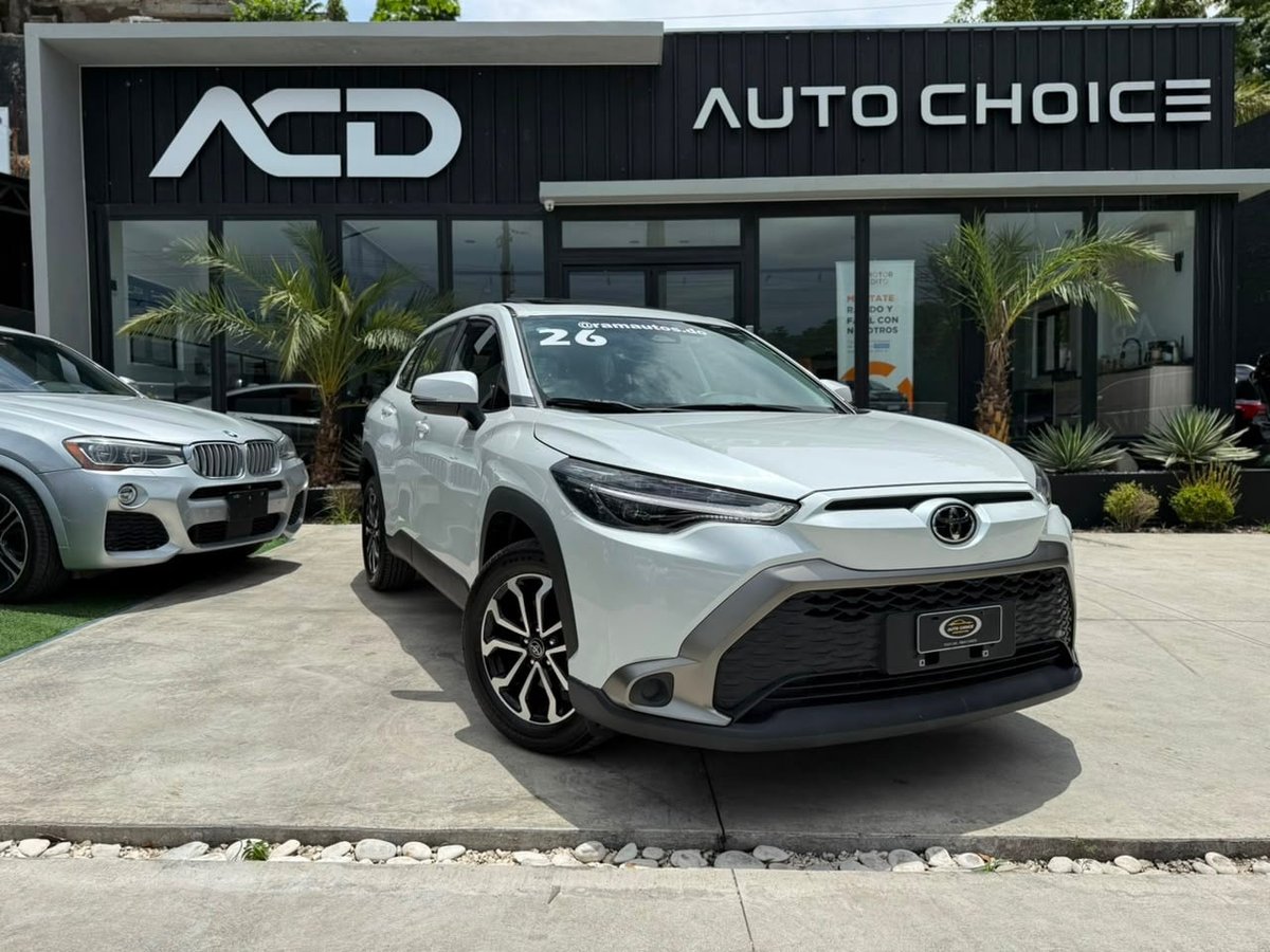 Toyota Frontlander Luxury 2026 - foto 2 de 12