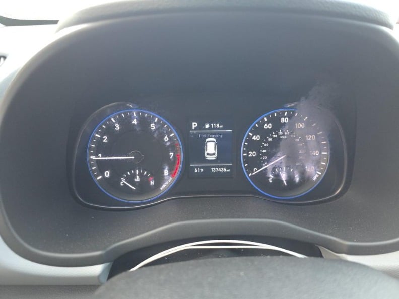 Hyundai KONA 2020 - foto 9 de 12