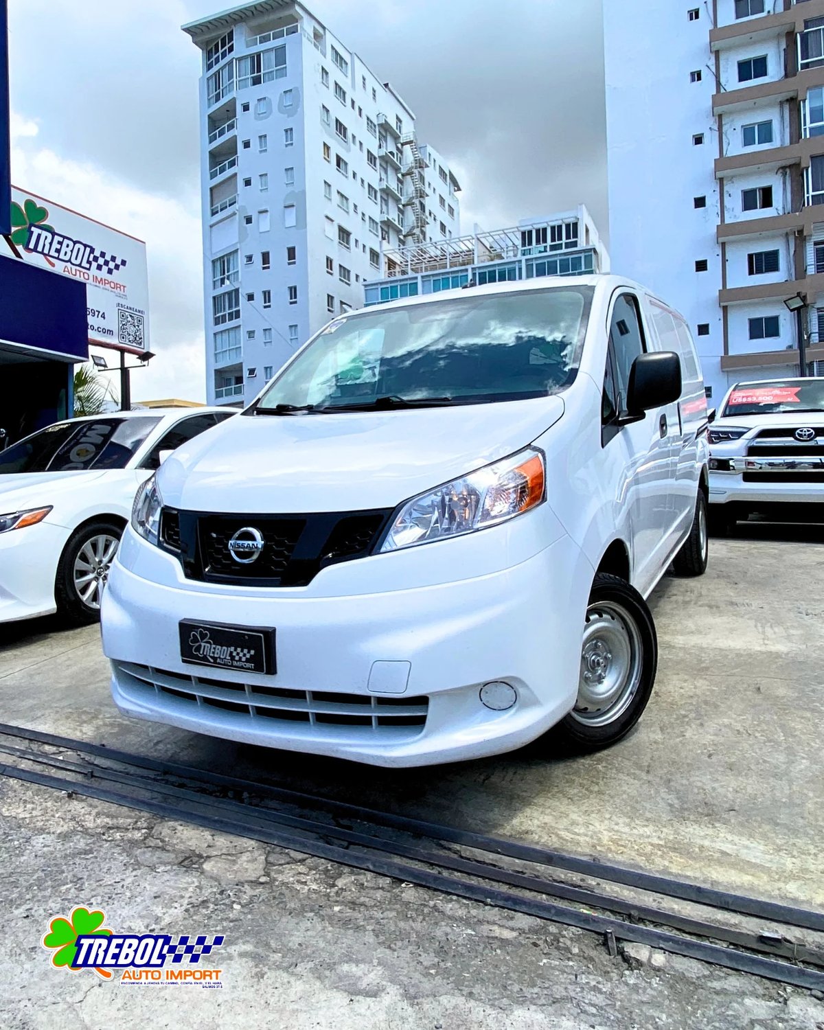 Nissan NV 200 2021 en venta - vista principal