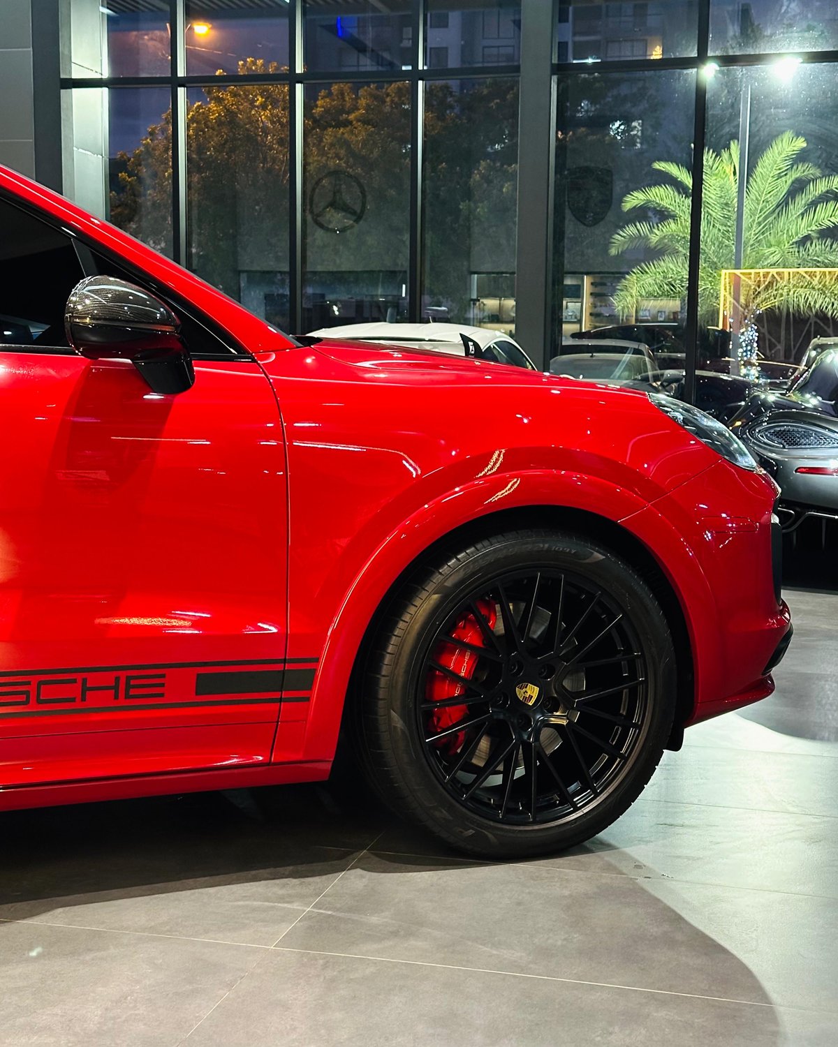 Porsche Cayenne Coupe GTS 2021 - Imagen 2