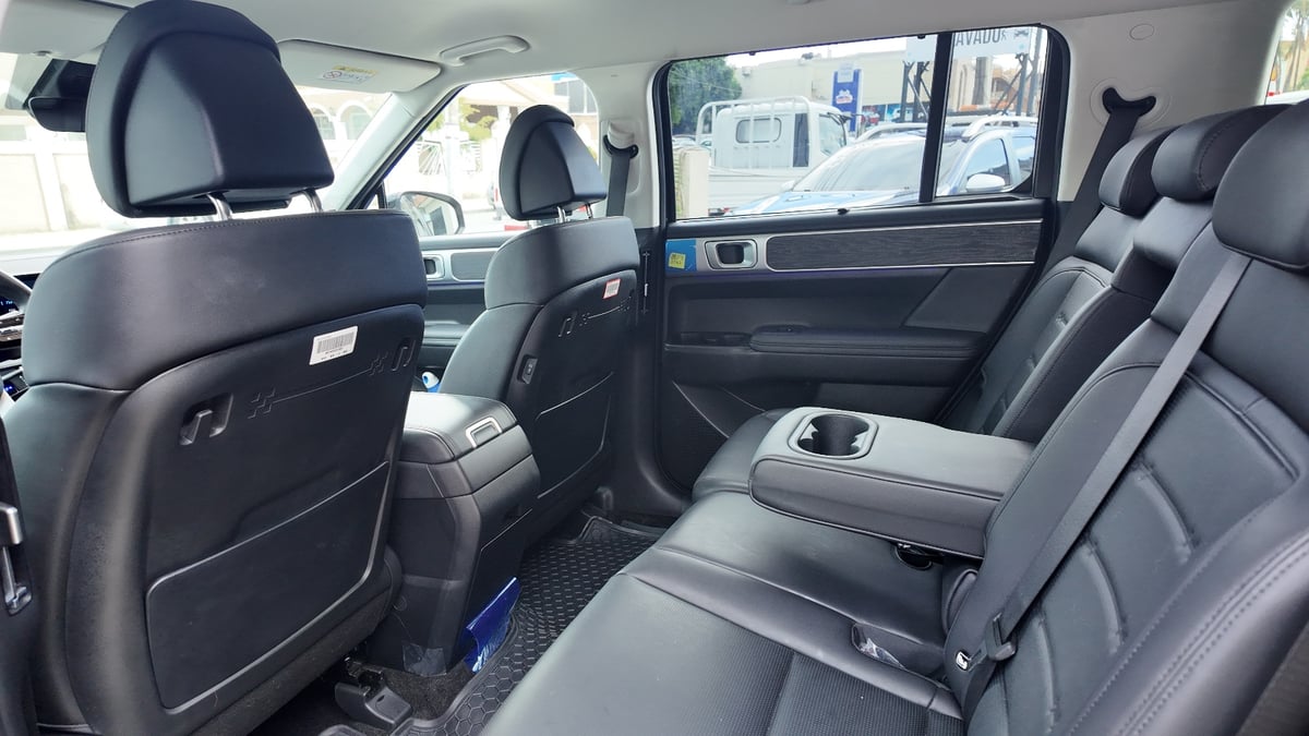 Hyundai Grand Santa Fe 2025 - foto 9 de 9
