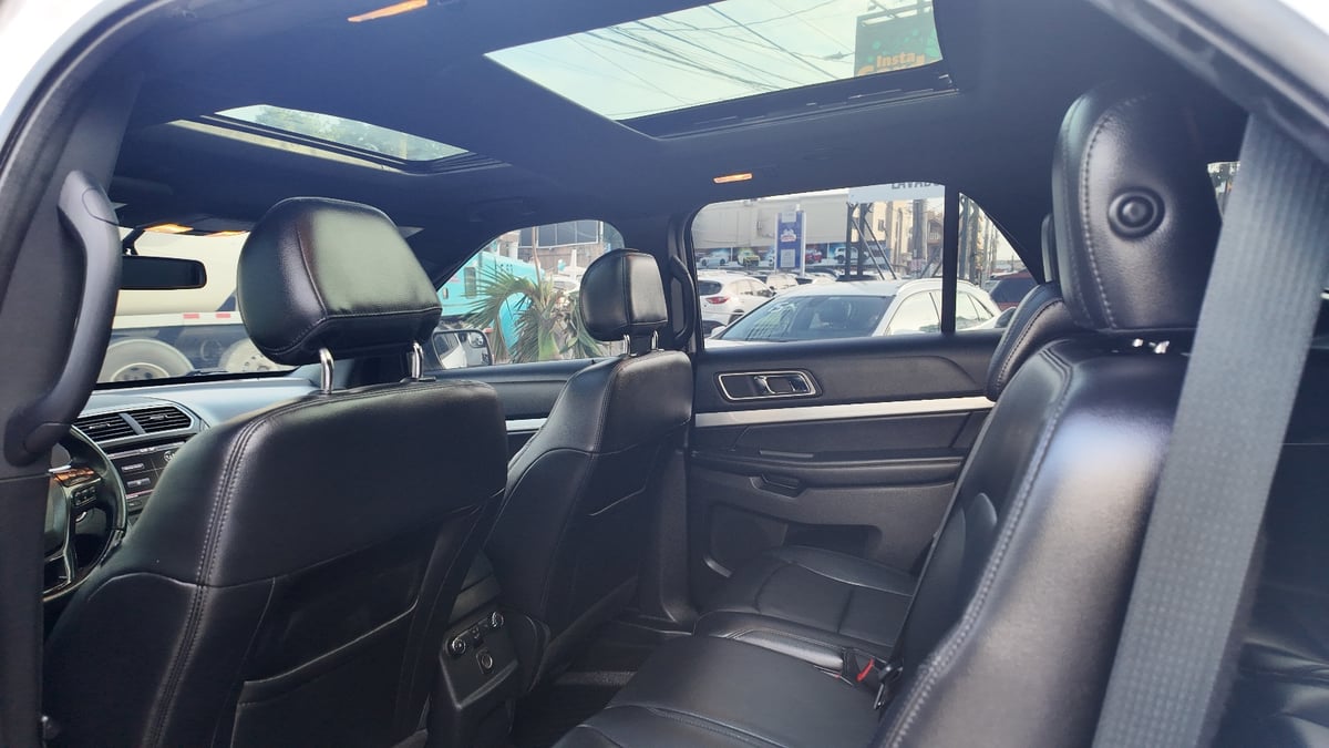 Ford Explorer XLT 4WD 2016 - foto 8 de 8