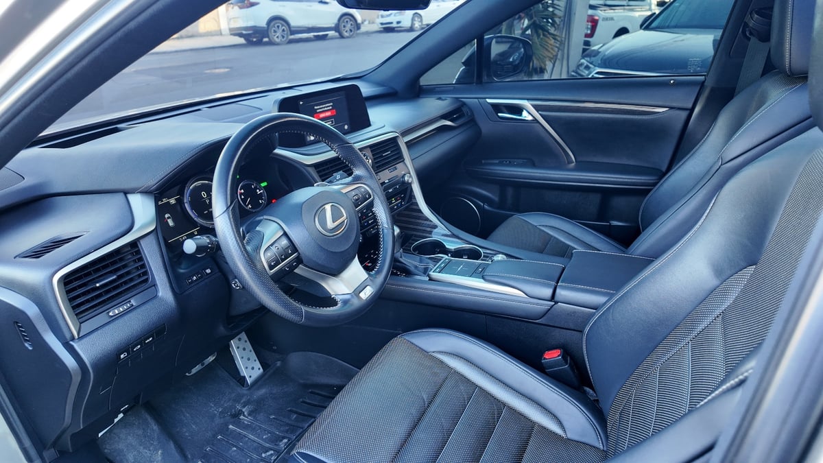 Lexus RX 450H Hybrid 2022 - foto 5 de 9