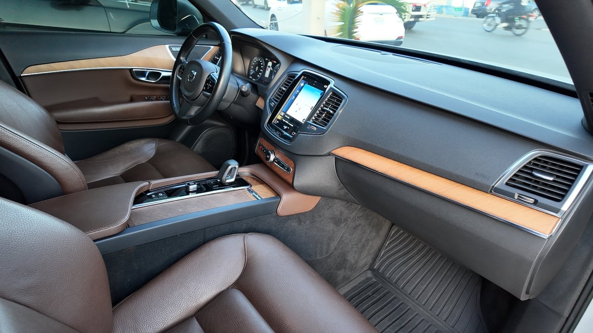 Volvo XC90 Momentum B6 2022 - foto 7 de 8