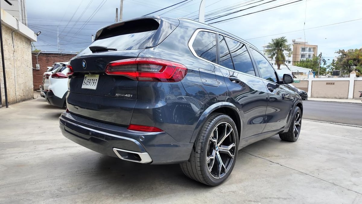 BMW X5 XDRIVE 40i 2019 - foto 3 de 6