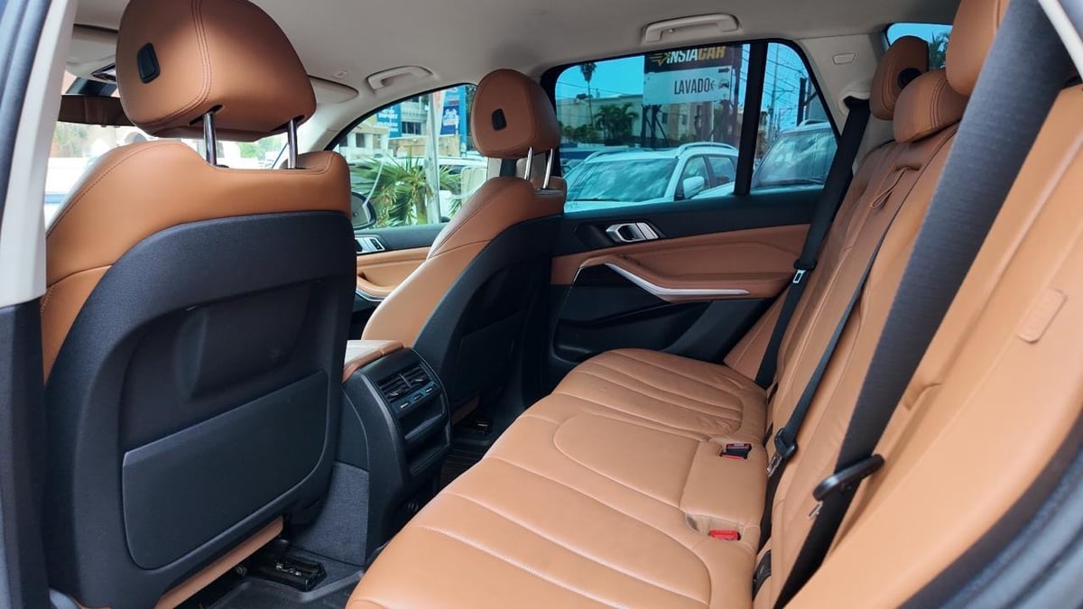 BMW X5 XDRIVE 40i 2019 - foto 6 de 6