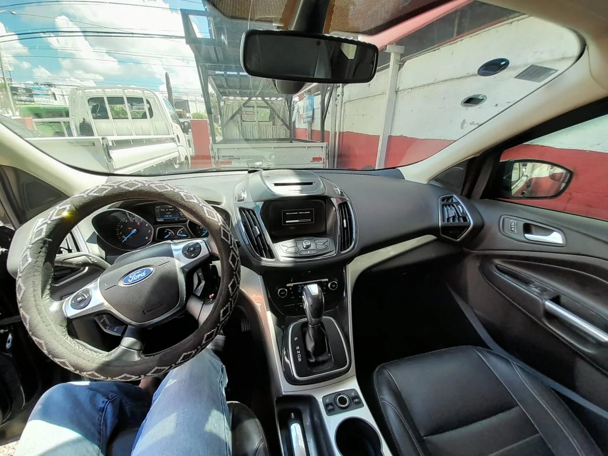 Ford Escape SEL 2013 - foto 3 de 8