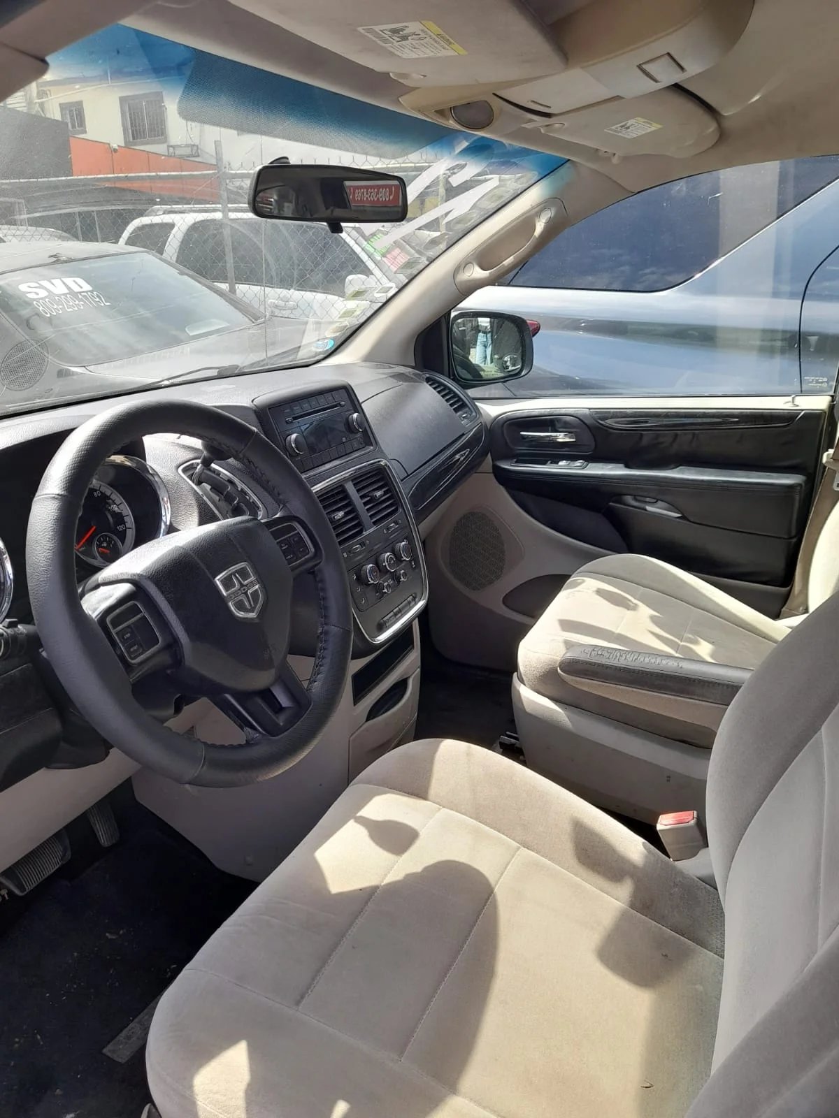 Dodge Grand Caravan S E 2012 - foto 8 de 8