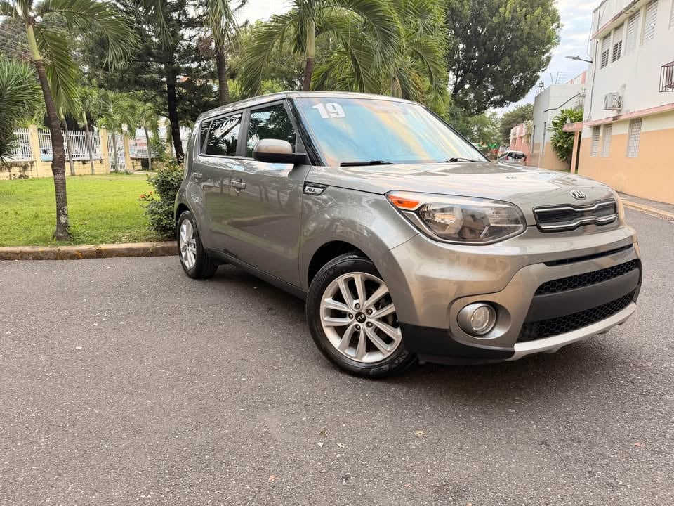 Kia Soul S 2019 - foto 2 de 10