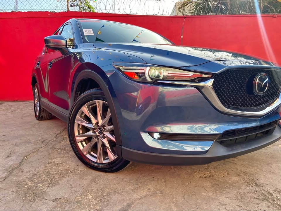 Mazda CX-5 GRAND TOURING 2021 - foto 2 de 9