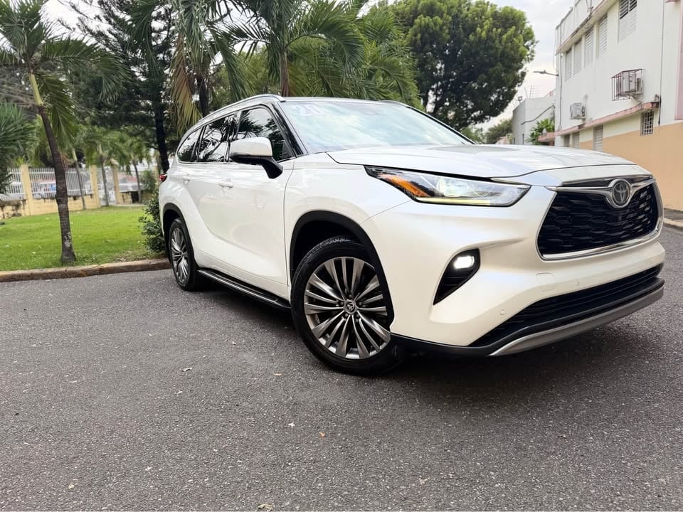 Toyota Highlander Platinum 2020 - foto 2 de 10