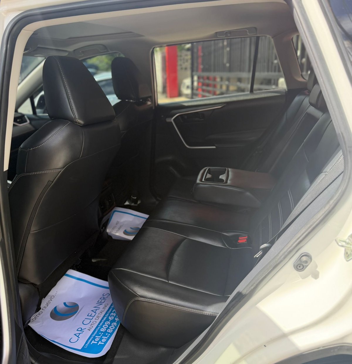 Toyota RAV4 XLE 2020 - foto 12 de 12