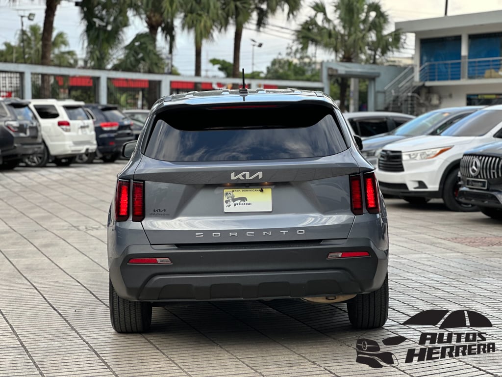 Kia Sorento LX 2022 - foto 5 de 9