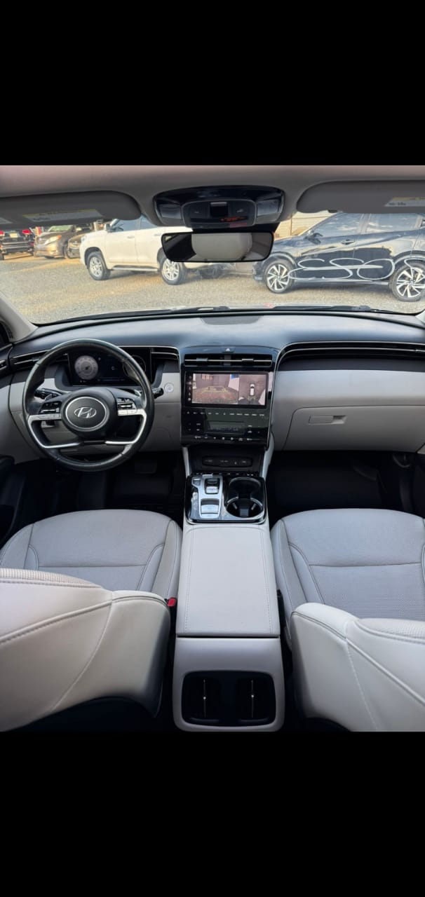 Hyundai Tucson LIMITED 2023 - foto 5 de 10