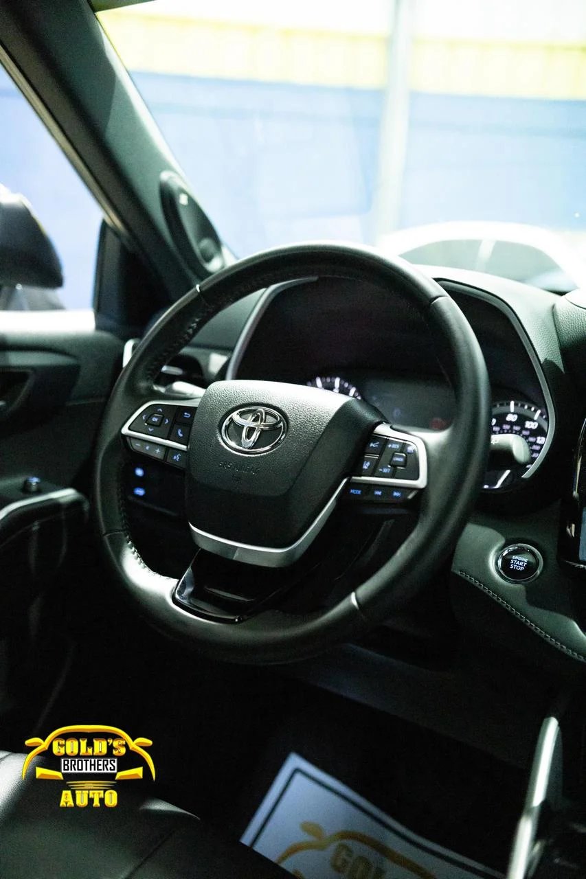 Toyota Highlander XSE 2022 - foto 10 de 12